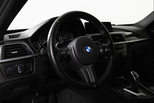 Black Sapphire Metallic 2017 BMW 340 xDrive