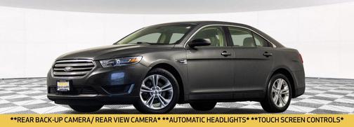 2017 Ford Taurus SE