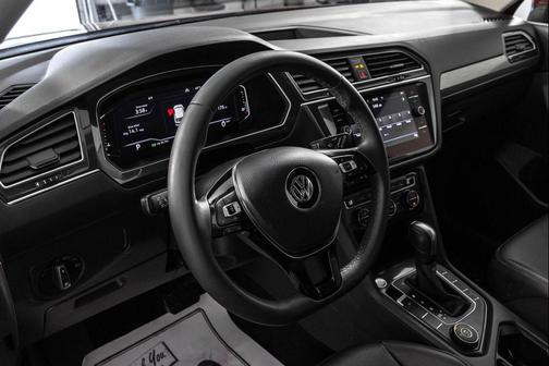 Cardinal Red Metallic 2020 Volkswagen Tiguan 2.0T SEL