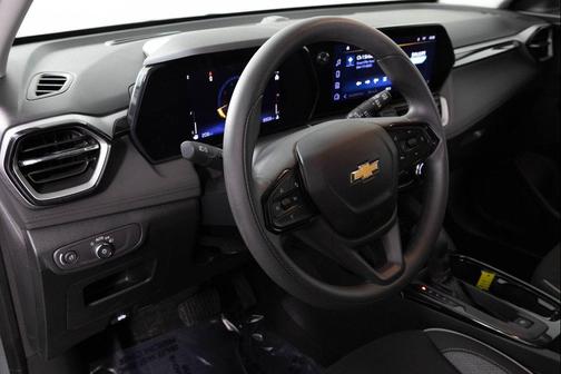 Sterling Gray Metallic 2025 Chevrolet Trailblazer LS
