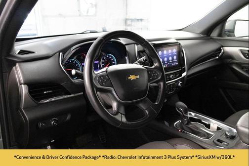 2022 Chevrolet Traverse LT Cloth