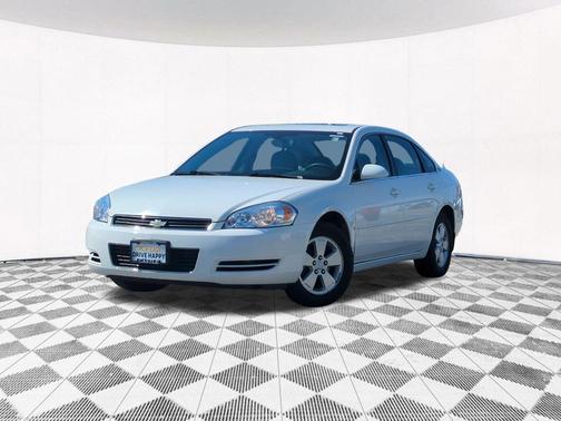 White 2007 Chevrolet Impala LT