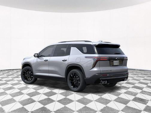 Sterling Gray Metallic 2026 Chevrolet Traverse LT