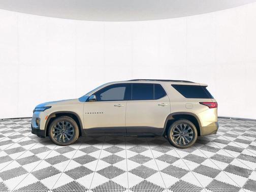 2022 Chevrolet Traverse RS