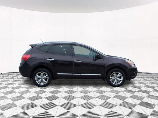 2011 Nissan Rogue SV