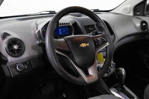 2013 Chevrolet Sonic LS