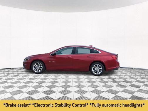 Cajun Red Tintcoat 2018 Chevrolet Malibu LT