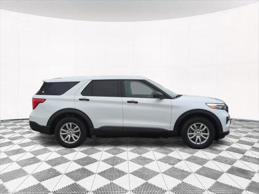 2021 Ford Explorer Base