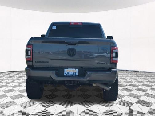 Granite Crystal Metallic Clearcoat 2024 RAM 2500 Laramie Crew Cab 4x4 6'4' Box