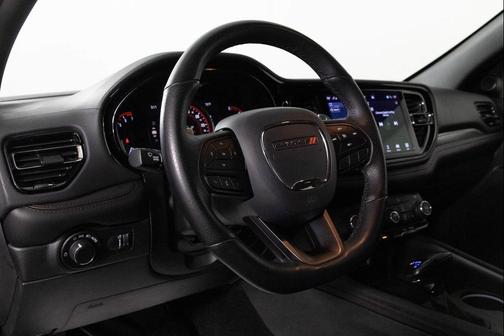 DB Black Crystal Clearcoat 2025 Dodge Durango GT AWD