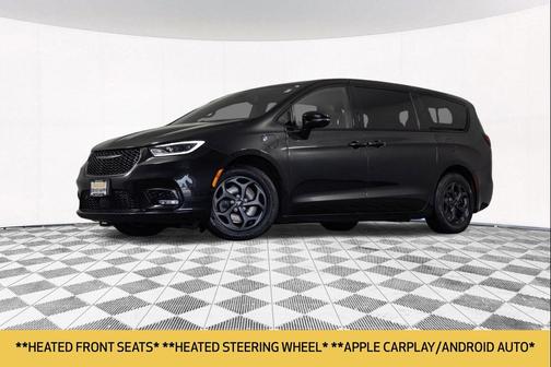 Brilliant Black Crystal Pearlcoat 2022 Chrysler Pacifica Hybrid Touring L