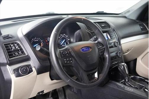 2019 Ford Explorer Base