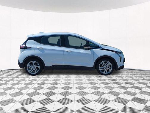 Summit White 2023 Chevrolet Bolt EV FWD 1LT