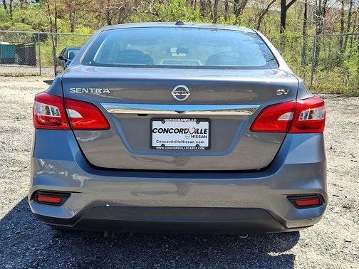 Gun Metallic 2019 Nissan Sentra SV