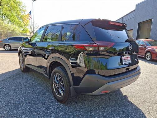 2023 Nissan Rogue S