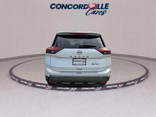 White Pearl 2024 Nissan Rogue SL