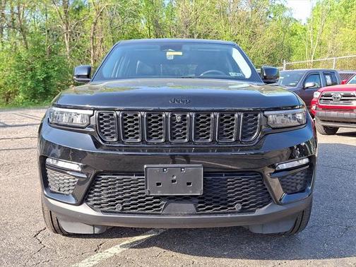 2023 Jeep Grand Cherokee Limited X