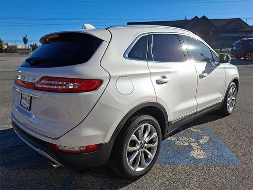 2019 Lincoln MKC Select