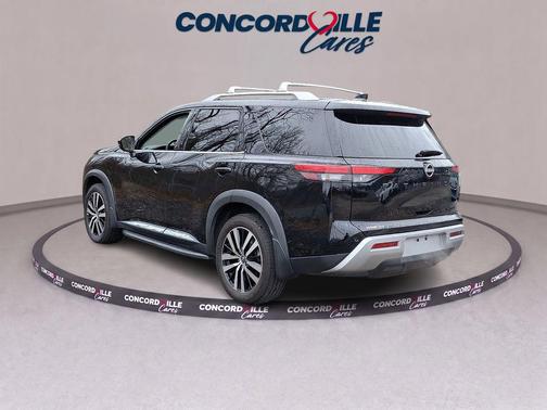 Super Black 2023 Nissan Pathfinder Platinum FWD