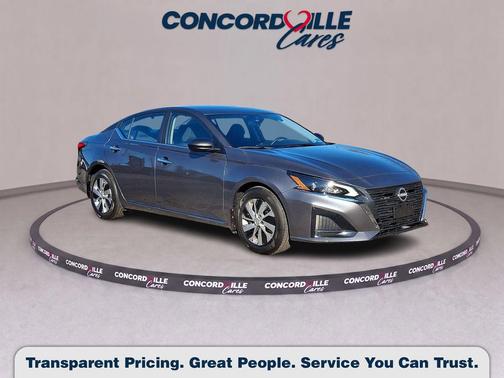 Gun Metallic 2024 Nissan Altima S FWD