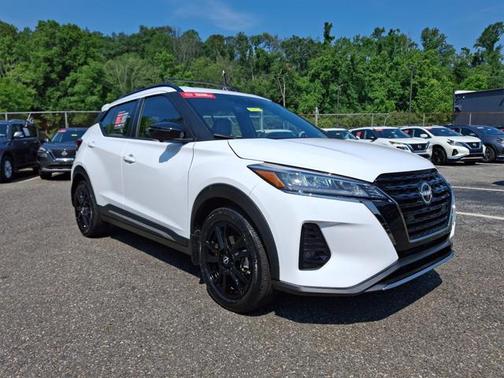 2024 Nissan Kicks SR