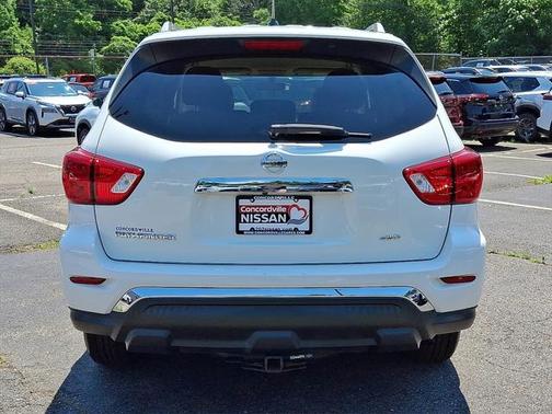 2017 Nissan Pathfinder S