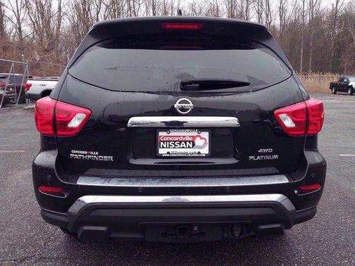 2020 Nissan Pathfinder Platinum 4WD