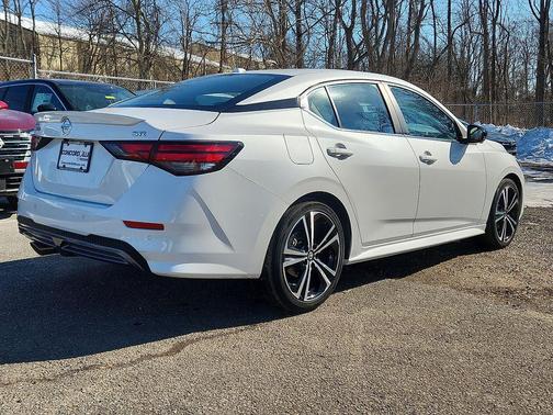 2023 Nissan Sentra SR