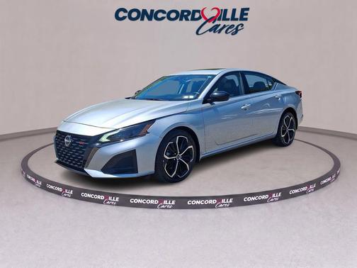 Brilliant Silver Metallic 2024 Nissan Altima SR Intelligent AWD