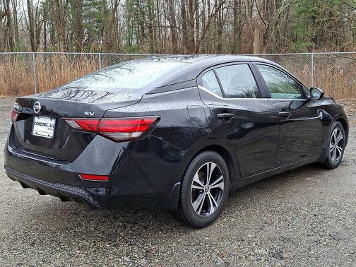 Super Black 2023 Nissan Sentra SV