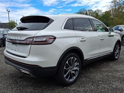 2023 Lincoln Nautilus Reserve