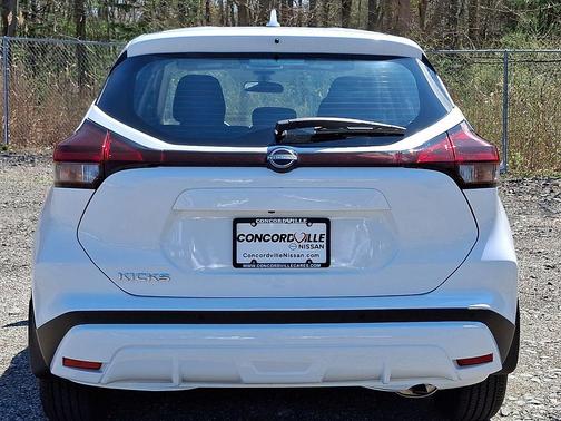 Fresh Powder 2025 Nissan Kicks S