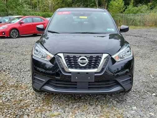 2020 Nissan Kicks S