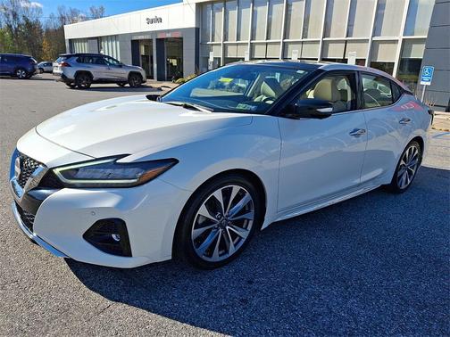 2023 Nissan Maxima 3.5 Platinum