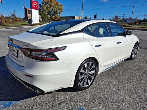 2023 Nissan Maxima 3.5 Platinum