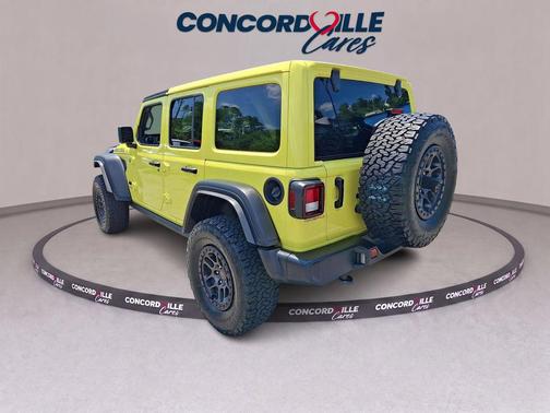 High Velocity Clearcoat 2022 Jeep Wrangler Unlimited High Tide 4x4