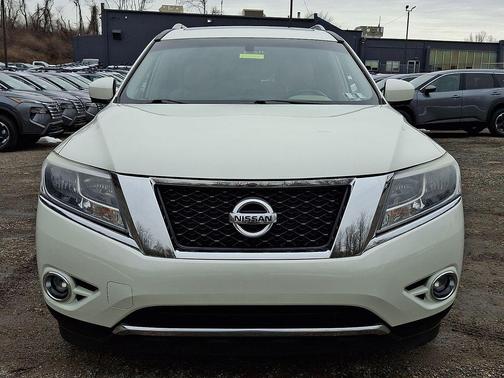 2016 Nissan Pathfinder Platinum