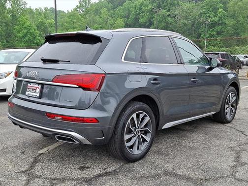 2022 Audi Q5 45 S line Premium Plus