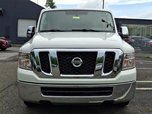 2021 Nissan NV Passenger NV3500 HD S V6