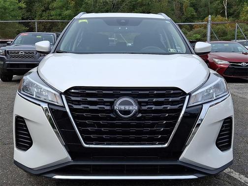 2024 Nissan Kicks SV