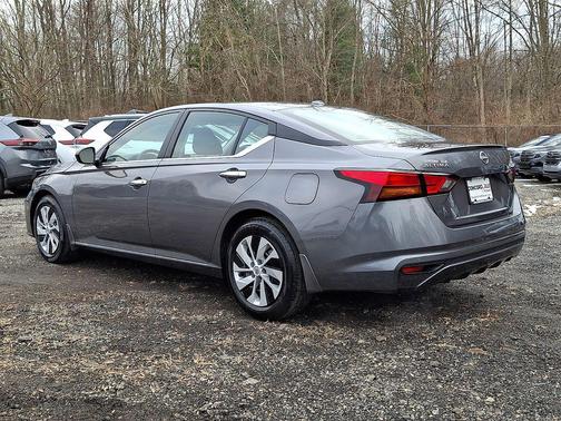 2025 Nissan Altima S FWD