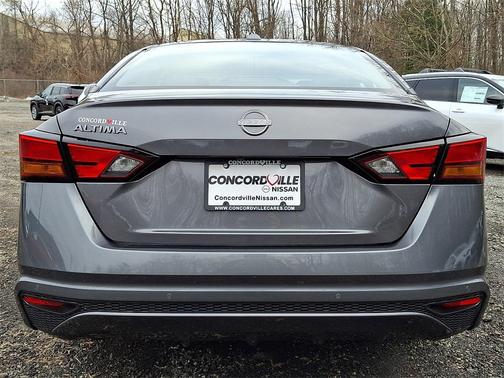 2025 Nissan Altima S FWD