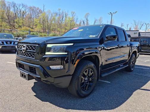 2023 Nissan Frontier SV
