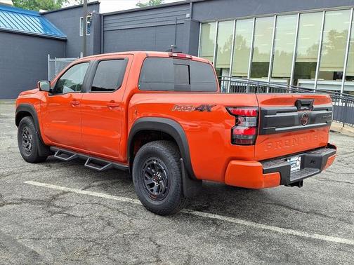 2025 Nissan Frontier PRO-4X