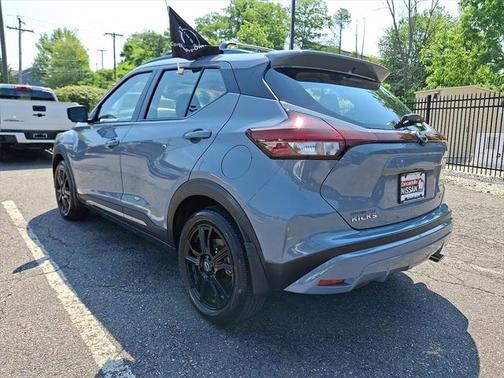 2024 Nissan Kicks SR