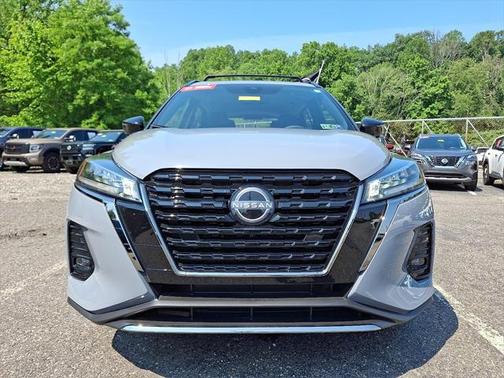 2024 Nissan Kicks SR
