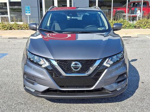 2022 Nissan Rogue Sport SV