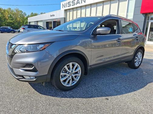2022 Nissan Rogue Sport SV