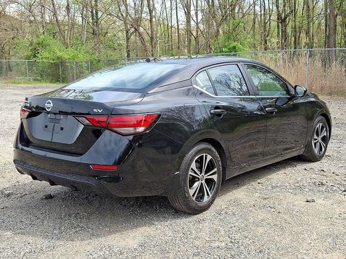 Super Black 2023 Nissan Sentra SV