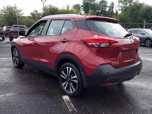 2020 Nissan Kicks SV